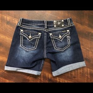 Miss Me “Mid- shorts”